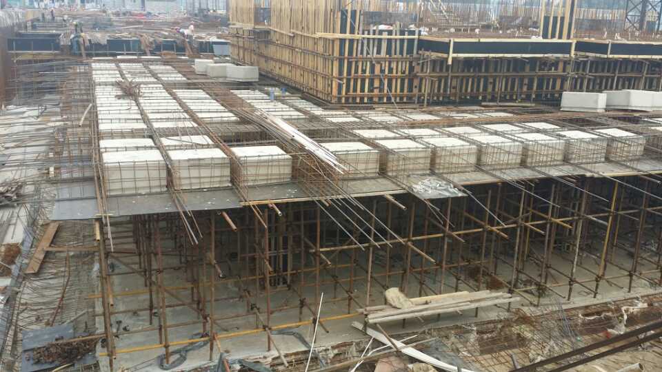 濟(jì)南蜂巢芯定做 蜂巢芯專業(yè)定做廠家-濟(jì)南標(biāo)迪夫建材提供濟(jì)南蜂巢芯定做 蜂巢芯專業(yè)定做廠家的相關(guān)介紹、產(chǎn)品、服務(wù)、圖片、價(jià)格蜂巢芯、濟(jì)南蜂巢芯廠家、濟(jì)南蜂巢芯價(jià)格、山東蜂巢芯廠家、濟(jì)南疊合箱專利、一次性模殼專利銷售、